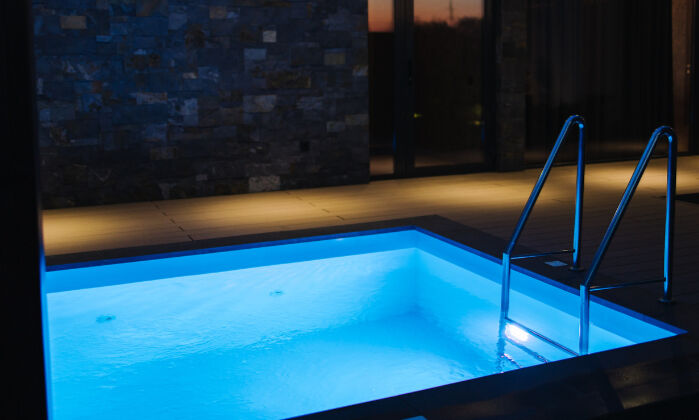 Stress Less, Chill More: Cold Plunges for Mental Clarity